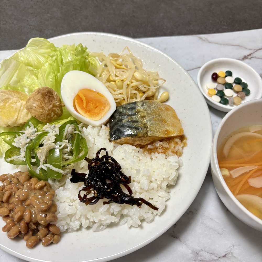 Cenbless　成増フェイシャル＆ネイルサロン　みけちゃんの手抜き朝食♪