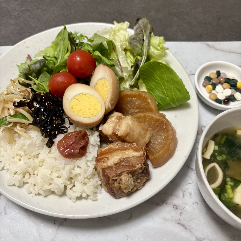 Cenbless　成増フェイシャル＆ネイルサロン　みけちゃんの手抜き朝食♪