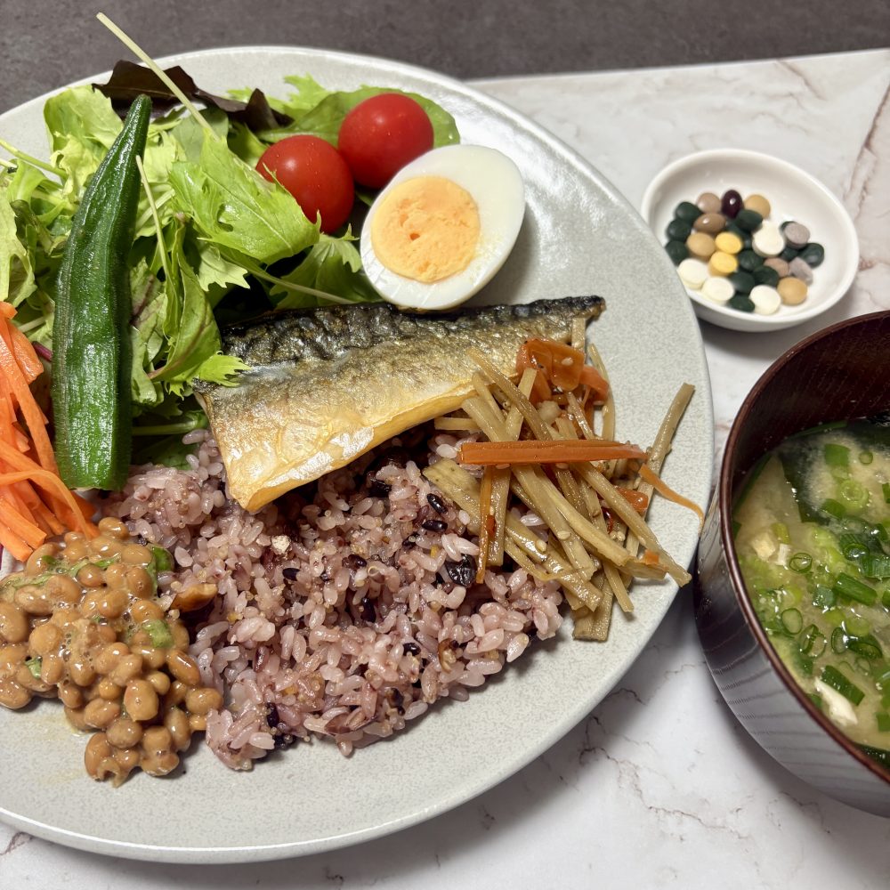 Cenbless　成増フェイシャル＆ネイルサロン　みけちゃんの手抜き朝食♪