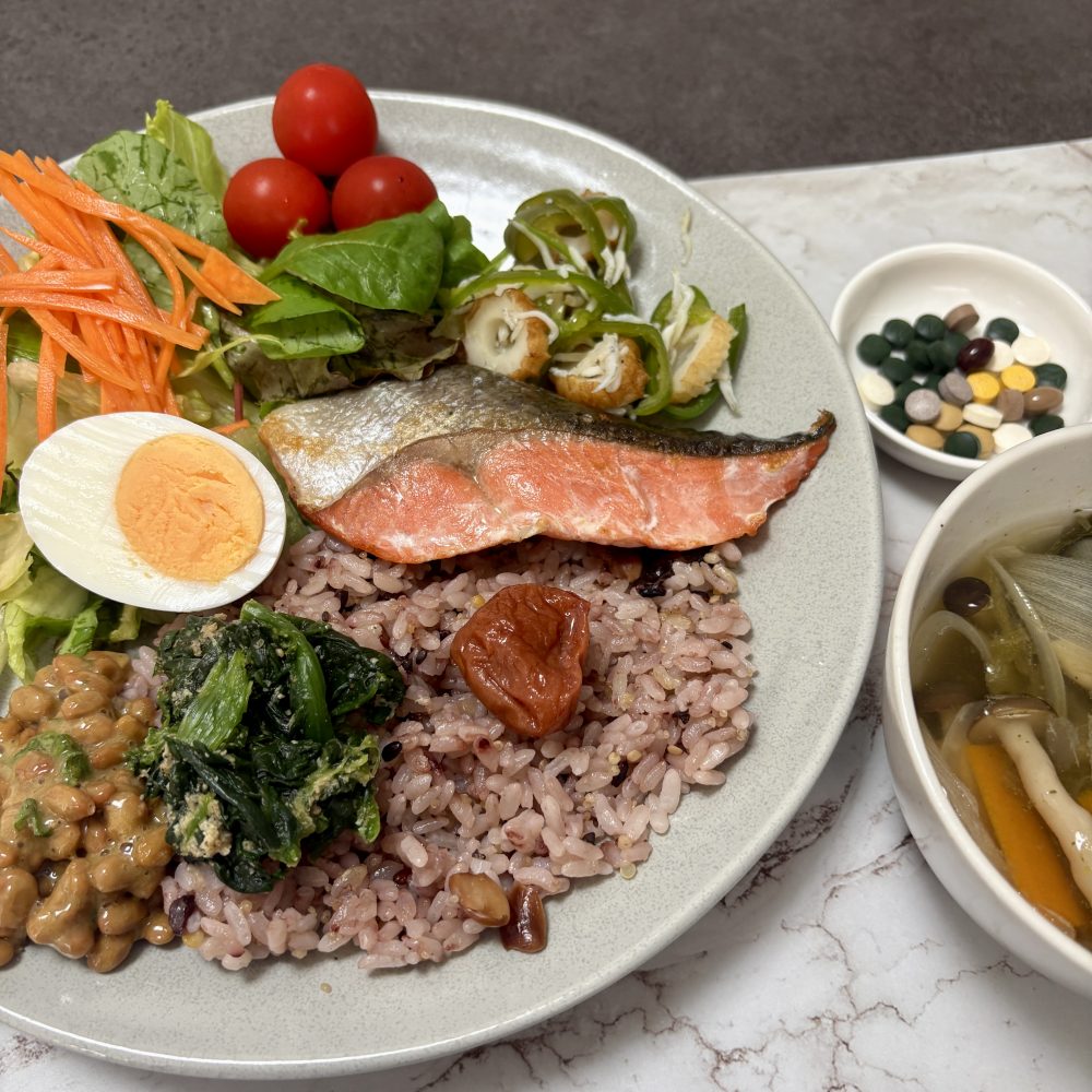 Cenbless　成増フェイシャル＆ネイルサロン　みけちゃんの手抜き朝食♪