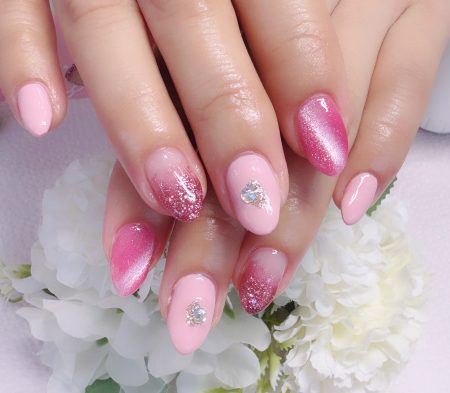 成増徒歩3分女性限定サロン|フェイシャル・プラズマ・ネイル ビューティスタジオCenbless(センブレス) ワイン×ピンクで秋色上品ネイル ラメ×キャッツアイ×マットの贅沢デザイン