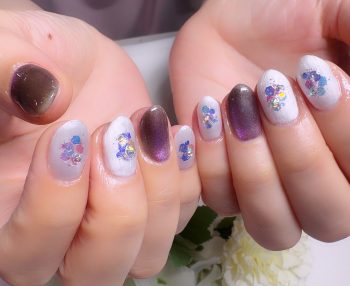 Cenbless 成増フェイシャル&ネイルサロン 角度で変わる輝きが魅力!秋色プリズムが映えるハロウィン先取りネイル