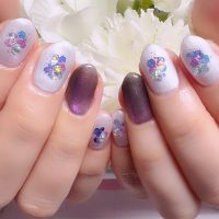 Cenbless　成増フェイシャル＆ネイルサロン　角度で変わる輝きが魅力！秋色プリズムが映えるハロウィン先取りネイル