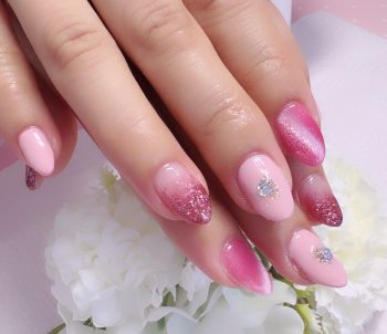 成増徒歩3分女性限定サロン|フェイシャル・プラズマ・ネイル ビューティスタジオCenbless(センブレス) ワイン×ピンクで秋色上品ネイル ラメ×キャッツアイ×マットの贅沢デザイン