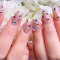 Cenbless　成増フェイシャル＆ネイルサロン　マルチカラーストーン！宝石箱のようにきらめくバースデーネイル