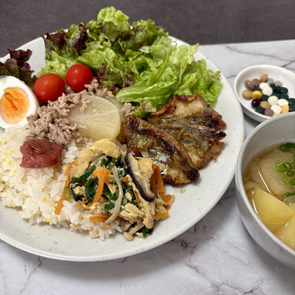 Cenbless　成増フェイシャル＆ネイルサロン　みけちゃんの手抜き朝食♪