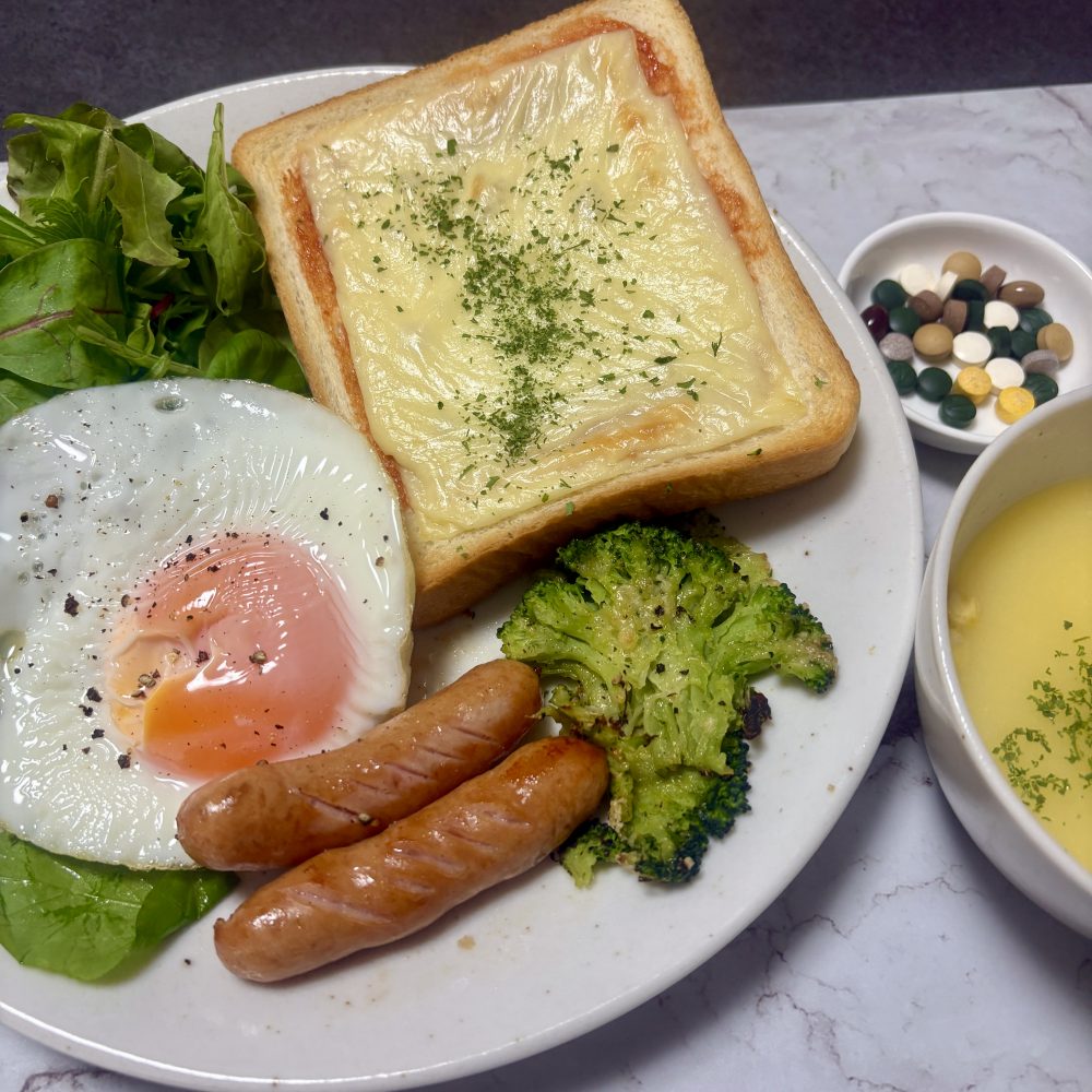 Cenbless　成増フェイシャル＆ネイルサロン　みけちゃんの手抜き朝食♪