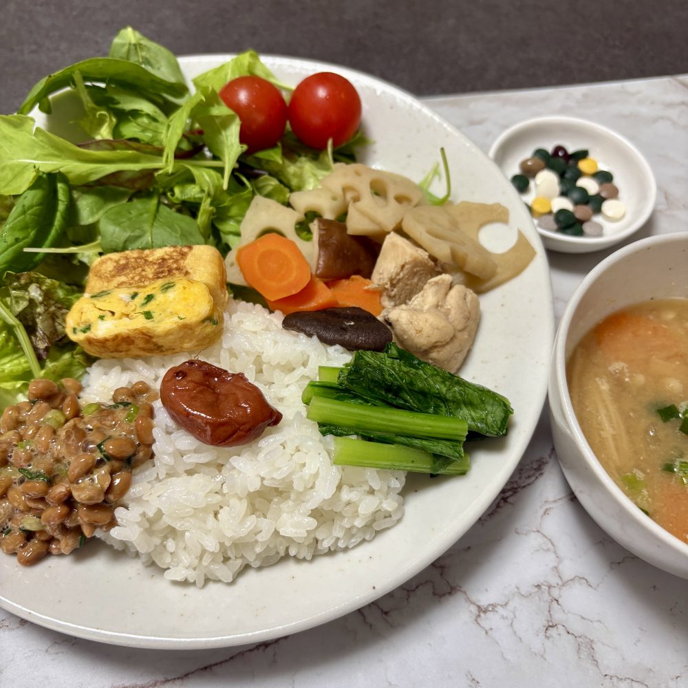 Cenbless　成増フェイシャル＆ネイルサロン　みけちゃんの手抜き朝食♪