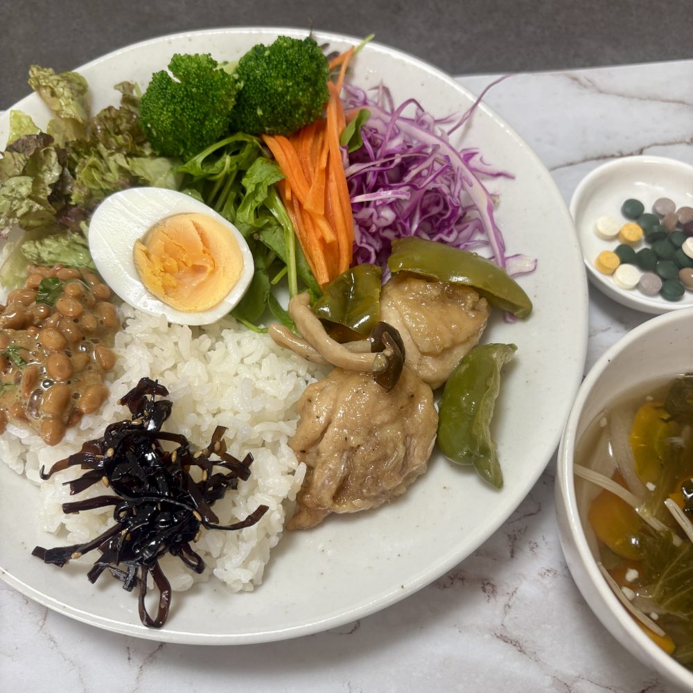 Cenbless　成増フェイシャル＆ネイルサロン　みけちゃんの手抜き朝食♪