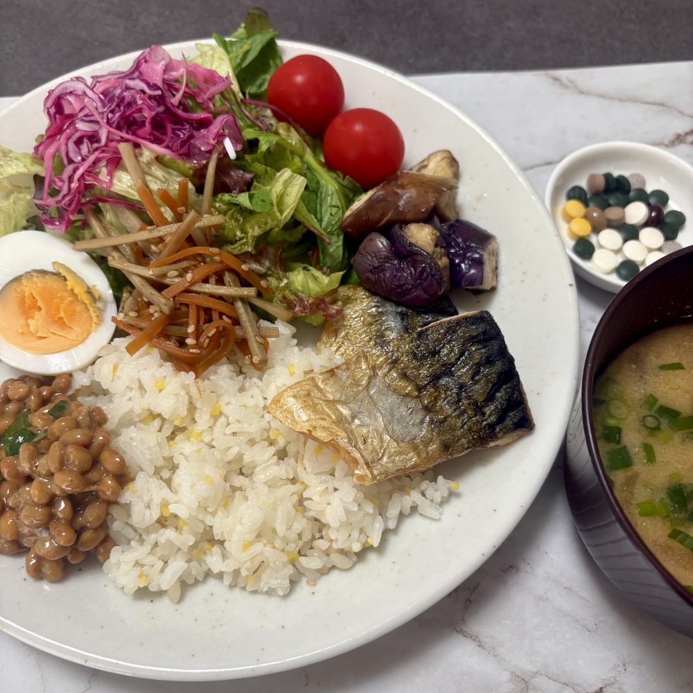 Cenbless　成増フェイシャル＆ネイルサロン　みけちゃんの手抜き朝食♪