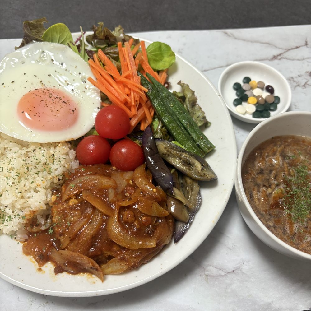 Cenbless　成増フェイシャル＆ネイルサロン　みけちゃんの手抜き朝食♪