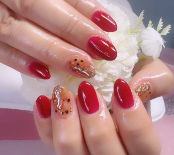 Cenbless 成増フェイシャル&ネイルサロン 秋色ブラウン×レッドの上品ニュアンスネイル♪異素材MIXで大人の深みを