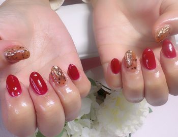 Cenbless 成増フェイシャル&ネイルサロン 秋色ブラウン×レッドの上品ニュアンスネイル♪異素材MIXで大人の深みを