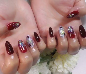 成増徒歩3分女性限定サロン｜フェイシャル・プラズマ・ネイル ビューティスタジオCenbless（センブレス）　血赤ボルドーで魅せる、ハロウィンラグジュアリーネイル