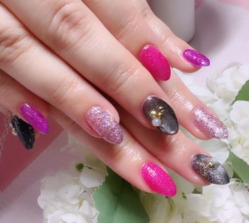 成増徒歩3分のフェイシャルエステ・ネイルサロン ビューティスタジオCenbless（センブレス）　ピンク×パープル×ブラック！娘ちゃん発リクエストのハロウィンネイル♪