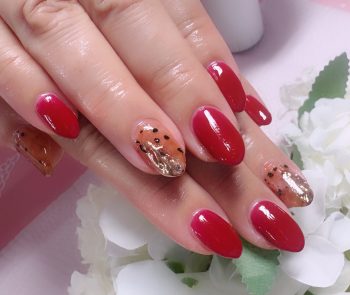 Cenbless 成増フェイシャル&ネイルサロン 秋色ブラウン×レッドの上品ニュアンスネイル♪異素材MIXで大人の深みを