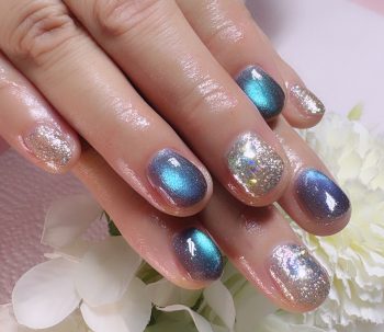 成増徒歩3分女性限定サロン｜フェイシャル・プラズマ・ネイル ビューティスタジオCenbless（センブレス）　沖縄旅行にあわせてカラーチェンジ！深海のようなプリズムマグネットネイル