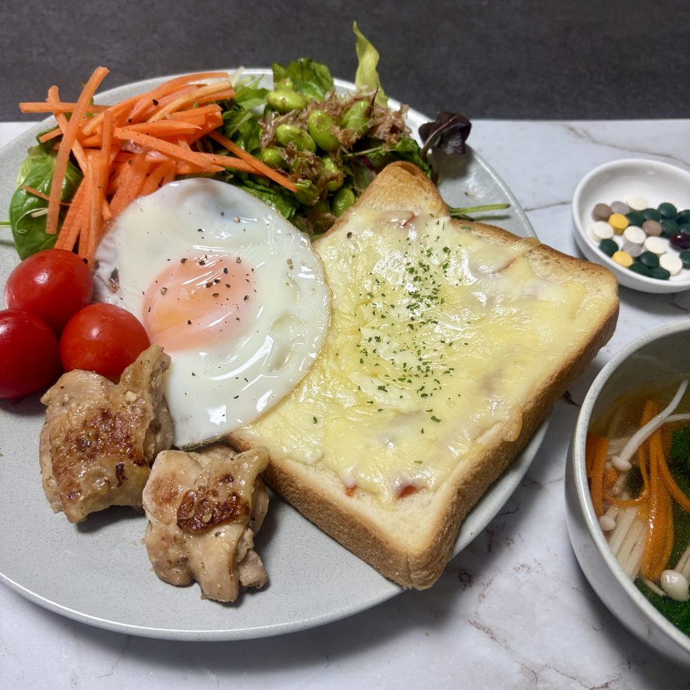 Cenbless 成増フェイシャル&ネイルサロン みけちゃんの手抜き朝食♪