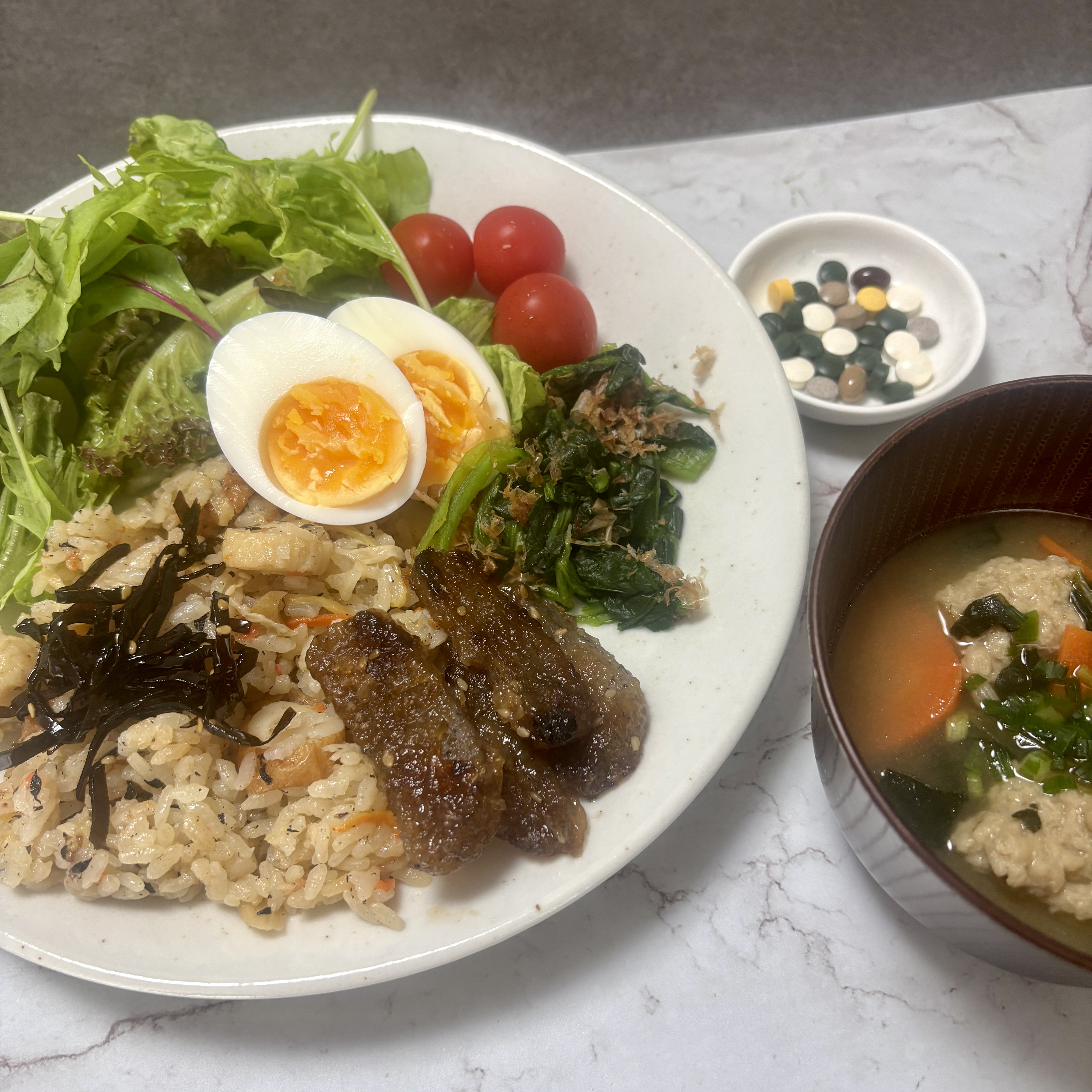 Cenbless 成増フェイシャル&ネイルサロン みけちゃんの手抜き朝食♪