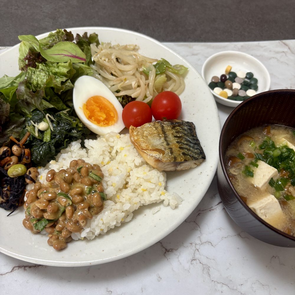 Cenbless 成増フェイシャル&ネイルサロン みけちゃんの手抜き朝食♪