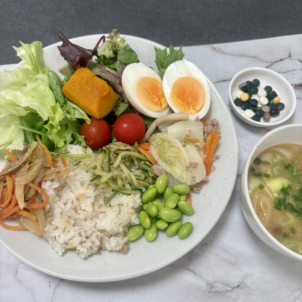 Cenbless　成増フェイシャル＆ネイルサロン　みけちゃんの手抜き朝食♪