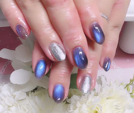 成増徒歩3分女性限定サロン｜フェイシャル・プラズマ・ネイル ビューティスタジオCenbless（センブレス）　推しのライブ仕様ネイル！美しい奥行きあるプリズムブルーのマグネット