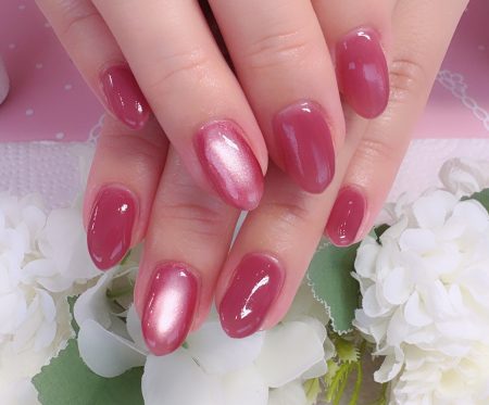 Cenbless　成増フェイシャル＆ネイルサロン　シアーワインの品ある輝きで仕上げるワンカラーネイル