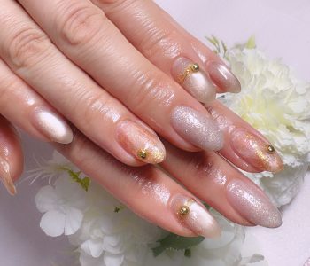 Cenbless 成増フェイシャル&ネイルサロン グレージュとテラコッタで楽しむ大人のクリスマスニュアンスネイル