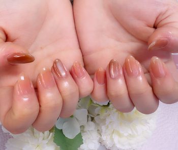 Cenbless 成増フェイシャル&ネイルサロン ちゅるちゅる♪シアー&微粒子マグネットネイル