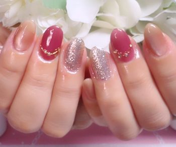 Cenbless　成増フェイシャル＆ネイルサロン　チュールなワインカラーで大人可愛いクリスマスネイル