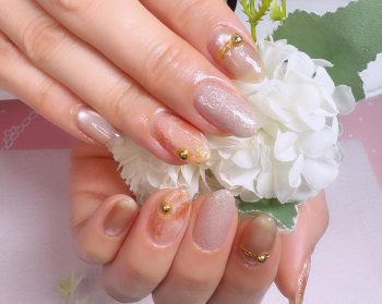 Cenbless 成増フェイシャル&ネイルサロン グレージュとテラコッタで楽しむ大人のクリスマスニュアンスネイル