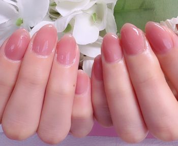 成増徒歩3分のフェイシャルエステ・ネイルサロン ビューティスタジオCenbless（センブレス）　素肌に溶け込むローズベージュのシアーカラー♪