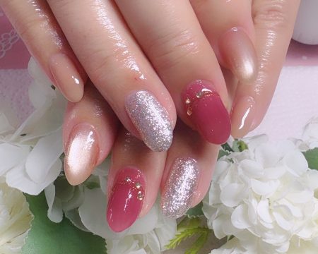 Cenbless　成増フェイシャル＆ネイルサロン　チュールなワインカラーで大人可愛いクリスマスネイル