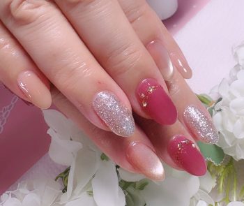 Cenbless　成増フェイシャル＆ネイルサロン　チュールなワインカラーで大人可愛いクリスマスネイル