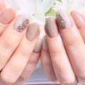 Cenbless　成増フェイシャル＆ネイルサロン　上品ベージュ系＆ニュアンスミラーネイル