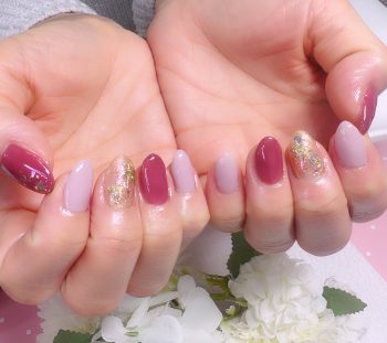 Cenbless　成増フェイシャル＆ネイルサロン　カラーチェンジで楽しむ大人のこっそりクリスマスネイル