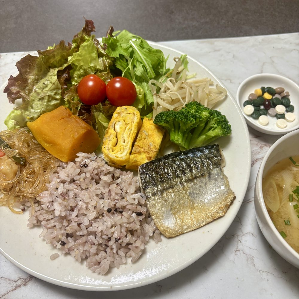 Cenbless　成増フェイシャル＆ネイルサロン　みけちゃんの手抜き朝食♪