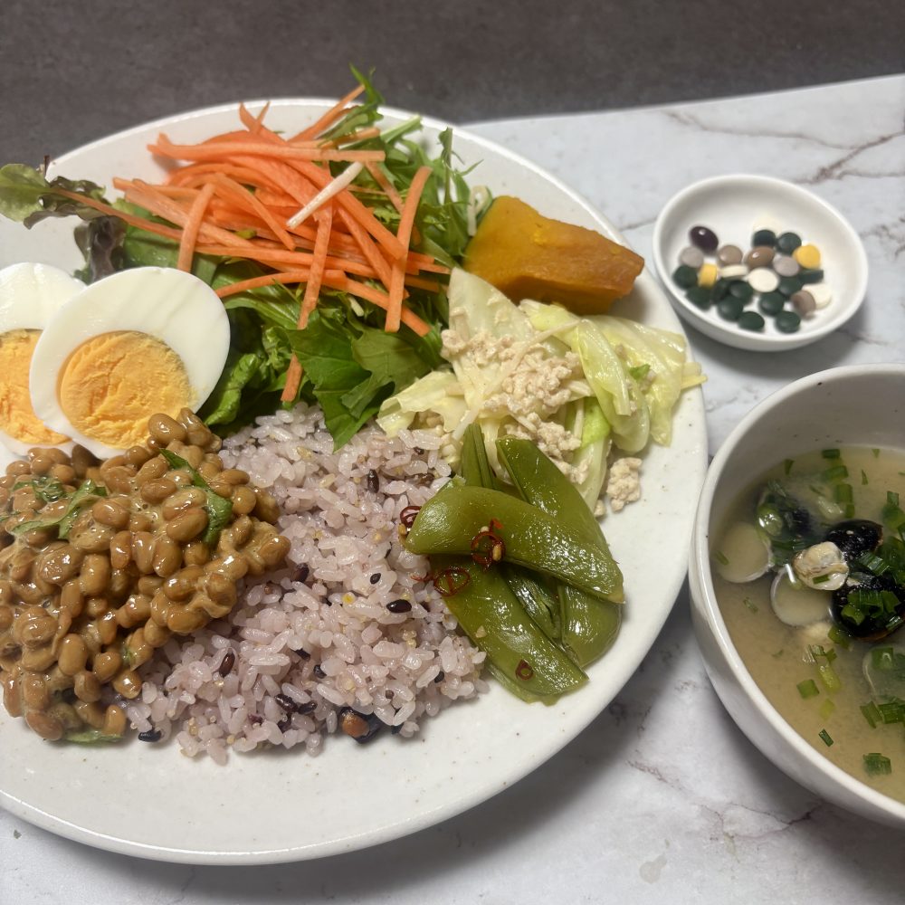 Cenbless　成増フェイシャル＆ネイルサロン　みけちゃんの手抜き朝食♪