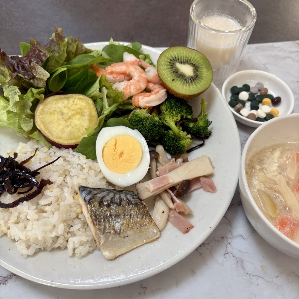 Cenbless　成増フェイシャル＆ネイルサロン　みけちゃんの手抜き朝食♪