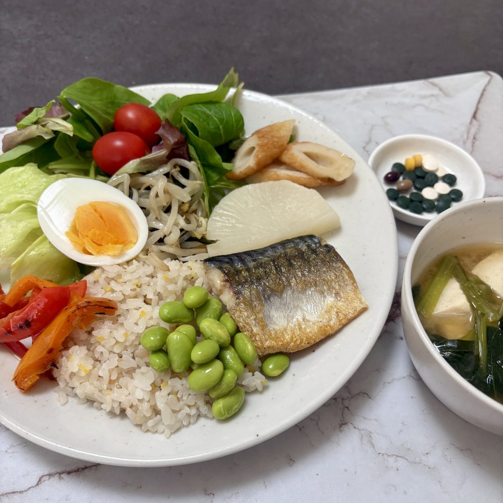 Cenbless　成増フェイシャル＆ネイルサロン　みけちゃんの手抜き朝食♪