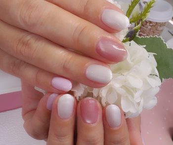 Cenbless 成増フェイシャル&ネイルサロン 冬のパールホワイト×ラベンダー×ピンクネイル