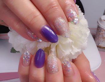 Cenbless 成増フェイシャル&ネイルサロン やっぱり好き。パープル×オーロラの冬きらめきネイル