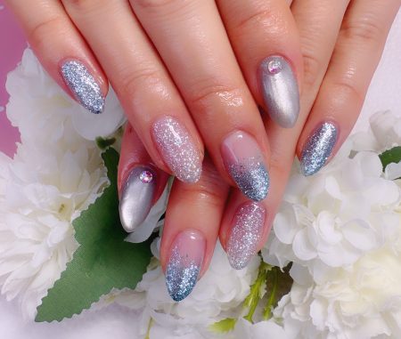 Cenbless 成増フェイシャル&ネイルサロン 澄んだ水色がきらめく。冬に映える透明感ネイル♪