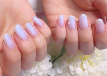 Cenbless　成増フェイシャル＆ネイルサロン　冬の装いにもぴったり！偏光パールホワイトネイル