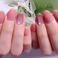 Cenbless 成増フェイシャル&ネイルサロン さりげなく輝く指先。控えめ派さんの微粒子マグネットネイル♪