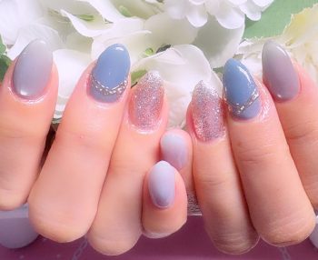 成増徒歩3分女性限定サロン｜フェイシャル・プラズマ・ネイル ビューティスタジオCenbless（センブレス）　大人気クリスマスネイルデザインを、冬のブルーで上品にシフト♪