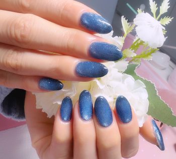 Cenbless　成増フェイシャル＆ネイルサロン　深みブルーが印象的。オリジナル持ち込みマグネットネイル♪