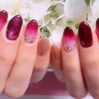 Cenbless　成増フェイシャル＆ネイルサロン　深いワインが凛と艶めく。冬をまとうシックな大人ネイル