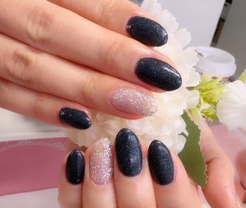 Cenbless 成増フェイシャル&ネイルサロン デニムブルーで大人仕様に。冬のクリスマスネイルカラーチェンジ♪