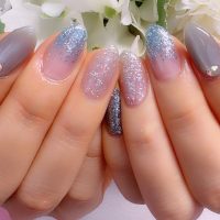 Cenbless 成増フェイシャル&ネイルサロン 澄んだ水色がきらめく。冬に映える透明感ネイル♪